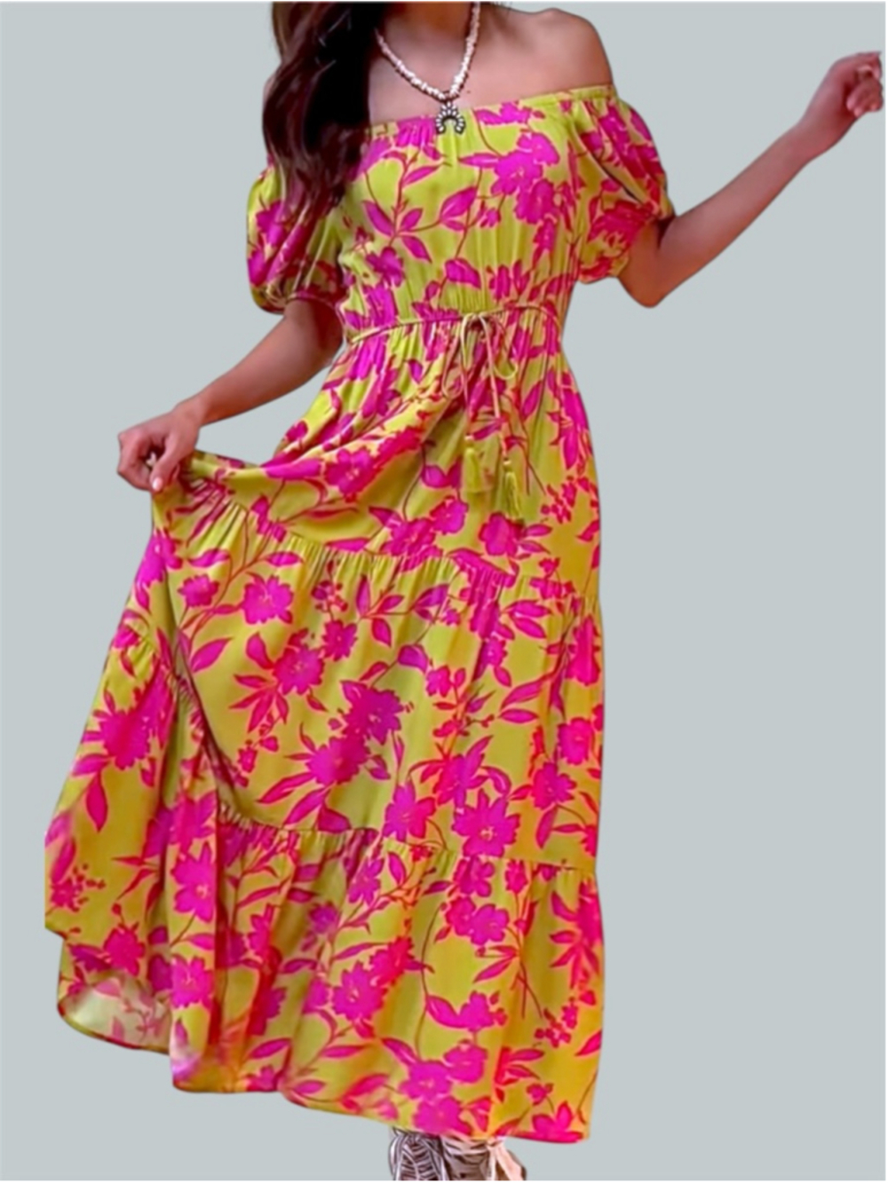 Size S Easel Floral Puff Sleeve Tiered Midi Dress in Lime